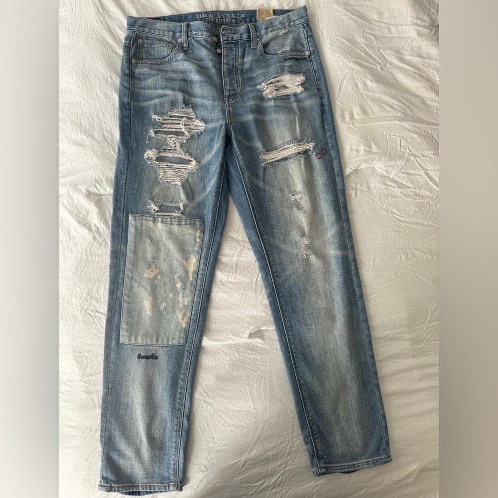American Eagle 10 Mom Jeans Womens Light Wash Distressed Denim